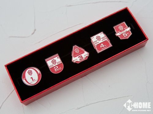 红魔五周年电竞宇宙新品发布会邀请函曝光，纪念徽章见证电竞科技革新